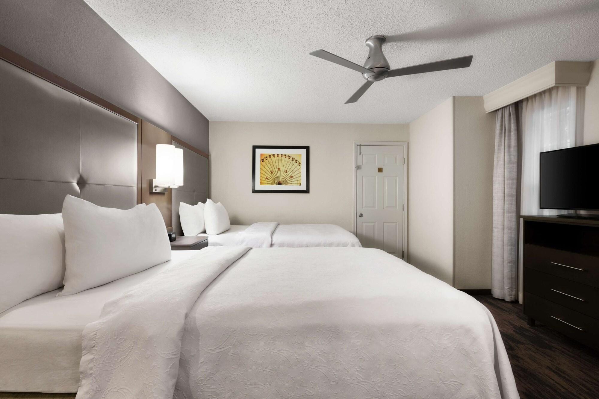 Addison Suites Exterior photo